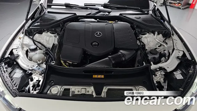 Mercedes-Benz E-Class 2026 thumb 6