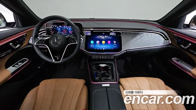 Mercedes-Benz E-Class 2026 thumb 11