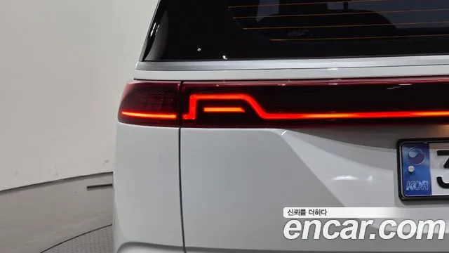 Kia Carnival 2022 thumb 7