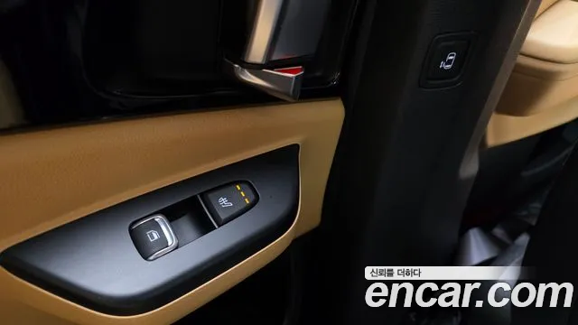 Kia Carnival 2022 thumb 9