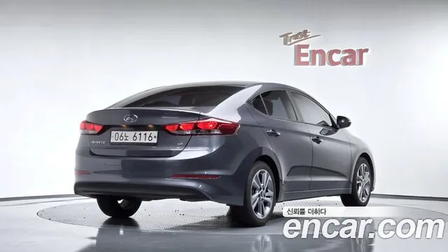 Hyundai AD 2018 thumb 10