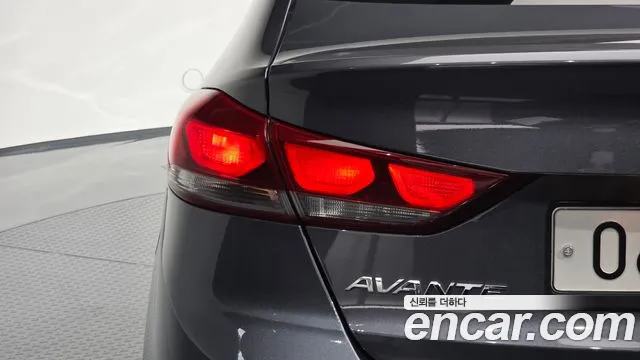 Hyundai AD 2018 thumb 6