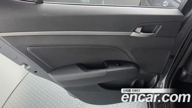 Hyundai AD 2018 thumb 5