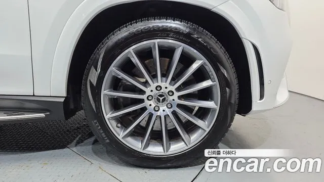 Mercedes-Benz E-Класс 2023 thumb 7