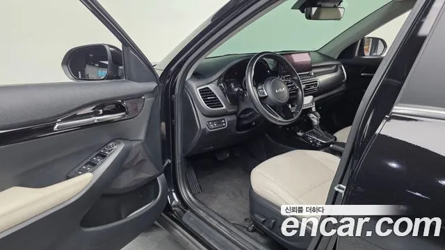 Kia Seltos 2022 thumb 4