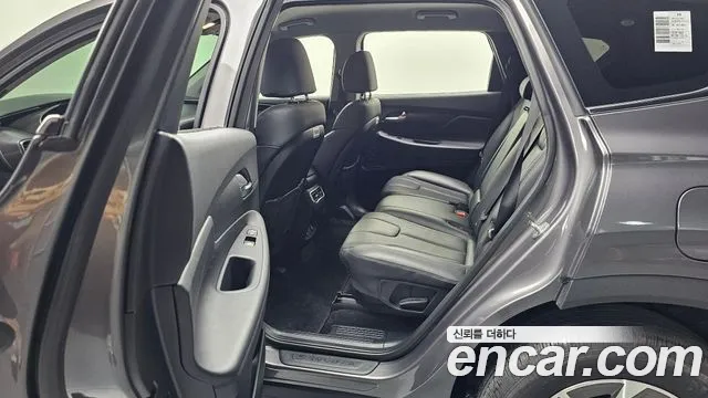 Hyundai Santa Fe 2022 thumb 6