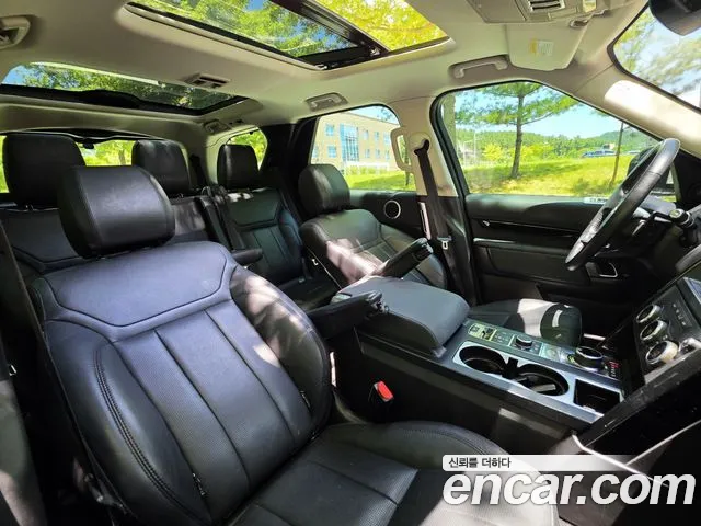 Land Rover Discovery 2019 thumb 2
