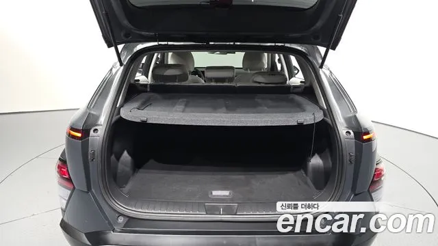 Hyundai Kona 2023 thumb 3