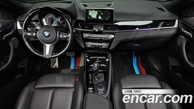 BMW X2 2018 thumb 12