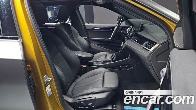 BMW X2 2018 thumb 3