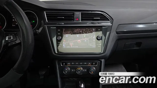 Volkswagen Tiguan 2020 thumb 8