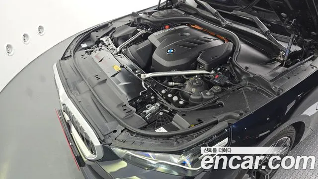 BMW 5 серии 2025 thumb 12