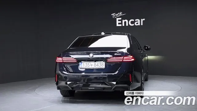 BMW 5 серии 2024 thumb 6