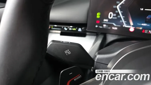BMW 5 серии 2024 thumb 12