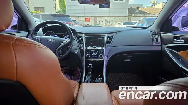 Hyundai Sonata 2011 thumb 9
