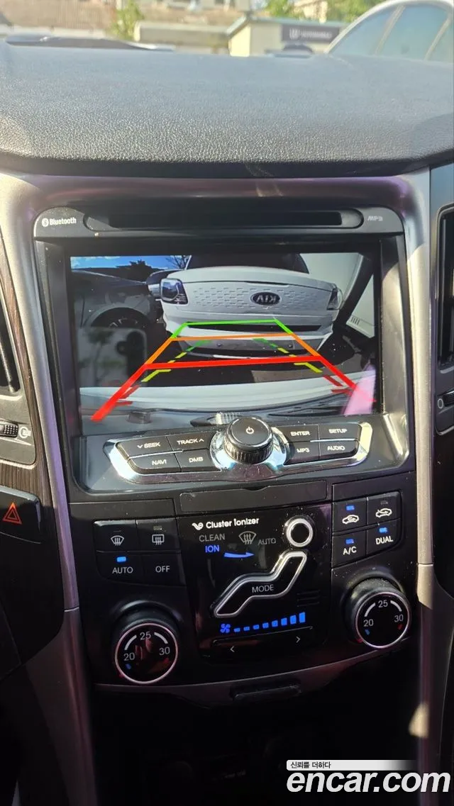 Hyundai Sonata 2011 thumb 6