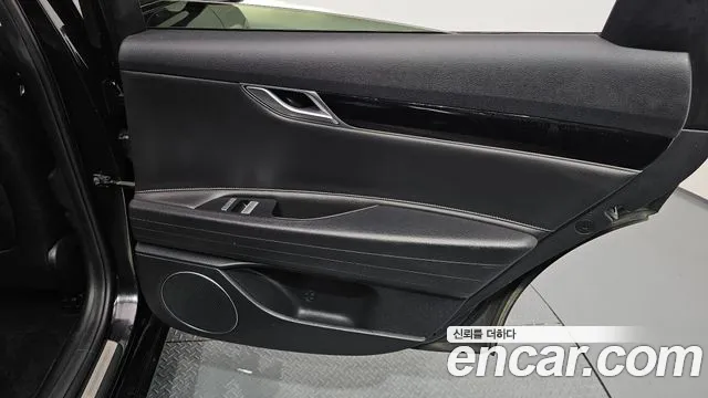 Genesis G80 2020 thumb 6
