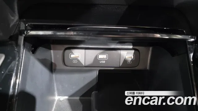 Kia Sorento 2022 thumb 4