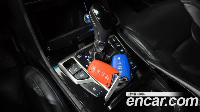 Hyundai Grandeur 2014 thumb 10