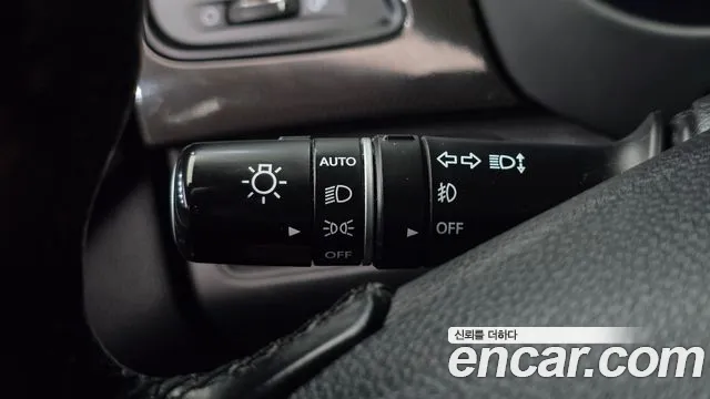 Hyundai Grandeur 2014 thumb 11