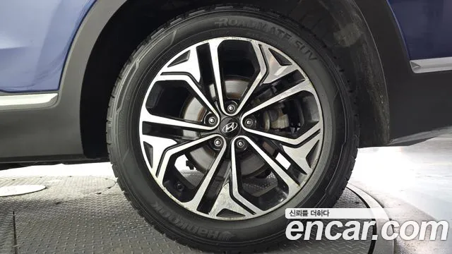 Hyundai Santa Fe 2019 thumb 11