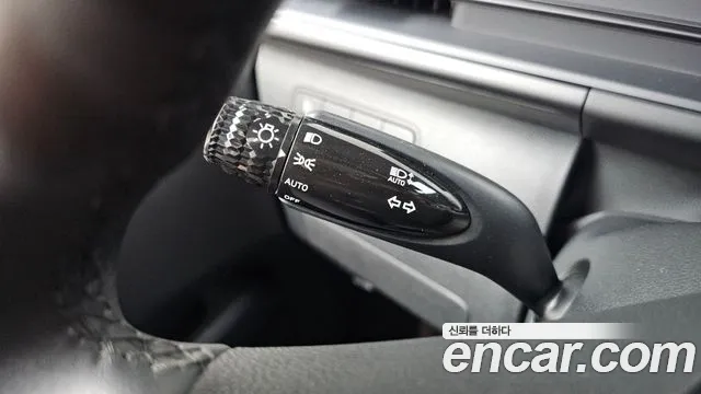 Hyundai Staria 2022 thumb 5