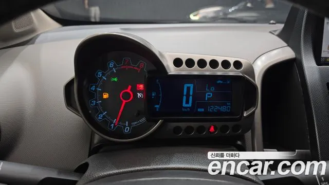 Chevrolet Aveo 2014 thumb 8