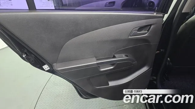 Chevrolet Aveo 2014 thumb 12