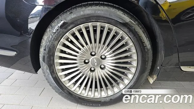 Genesis G90 2021 thumb 10