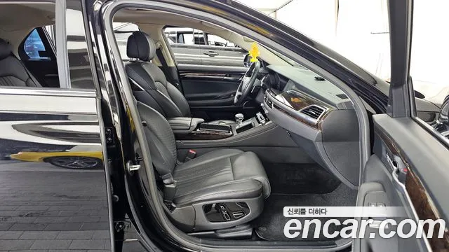 Genesis G90 2021 thumb 3