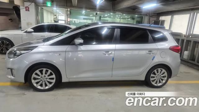 Kia Carens 2013 thumb 4