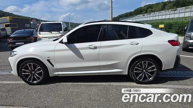 BMW X4 2025 thumb 2
