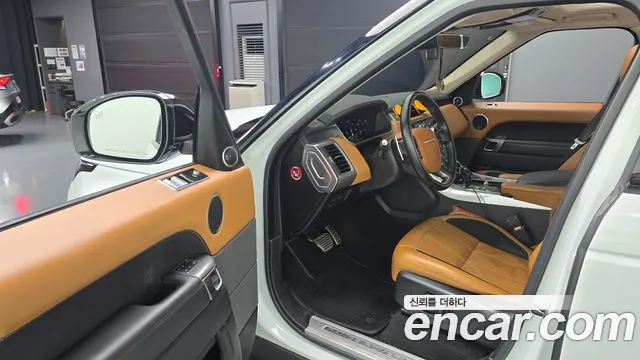Land Rover Range Rover Sport 2019 thumb 4