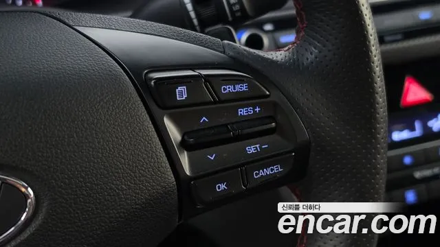 Hyundai AD 2017 thumb 11