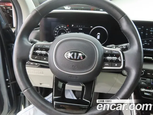 Kia Carnival 2020 thumb 2