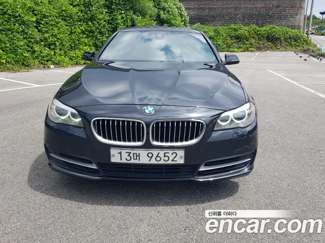 BMW 5 серии 2015 thumb 3