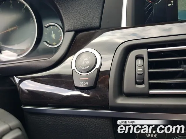 BMW 5 серии 2015 thumb 6