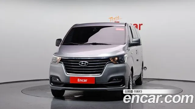 Hyundai Starex 2018 thumb 8