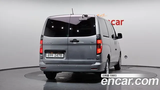 Hyundai Starex 2018 thumb 3