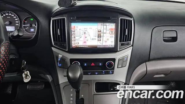 Hyundai Starex 2018 thumb 7