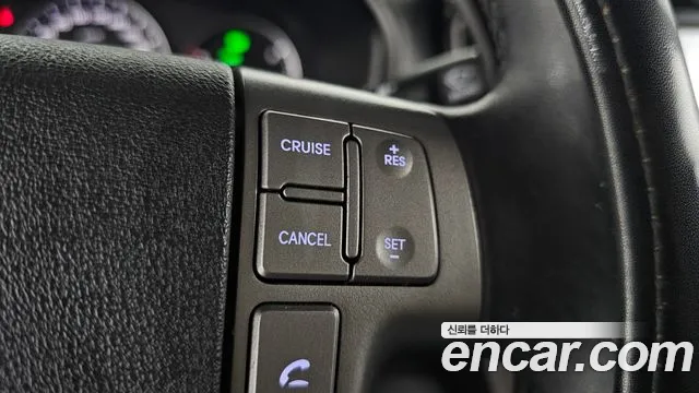 Hyundai Starex 2018 thumb 12