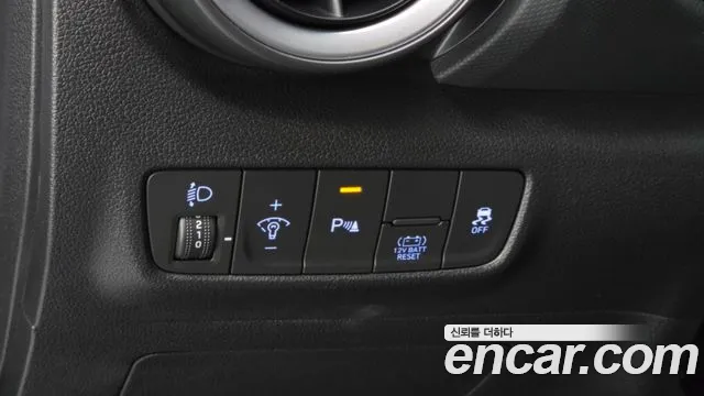 Hyundai Kona 2022 thumb 3