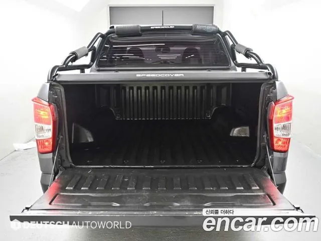 KGM Rexton 2019 thumb 12