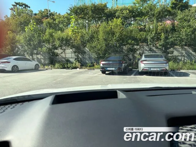 Kia Carnival 2024 thumb 5