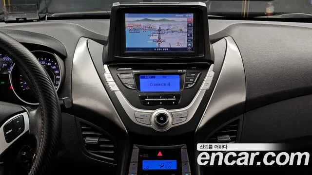 Hyundai Avante 2011 thumb 4