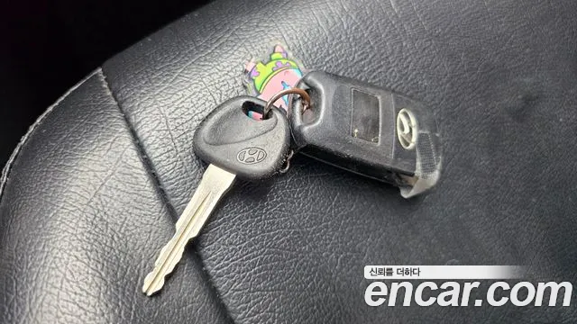 Hyundai Avante 2011 thumb 10