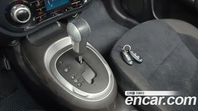 Nissan Juke 2014 thumb 3
