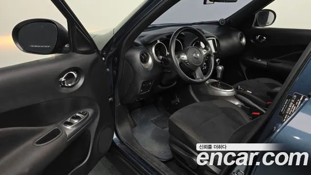Nissan Juke 2014 thumb 11