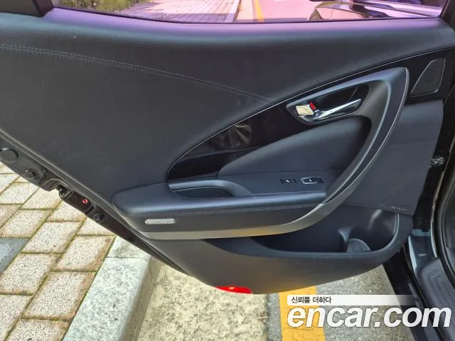 Hyundai Grandeur 2015 thumb 6