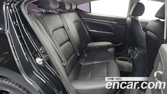 Hyundai Avante 2016 thumb 9